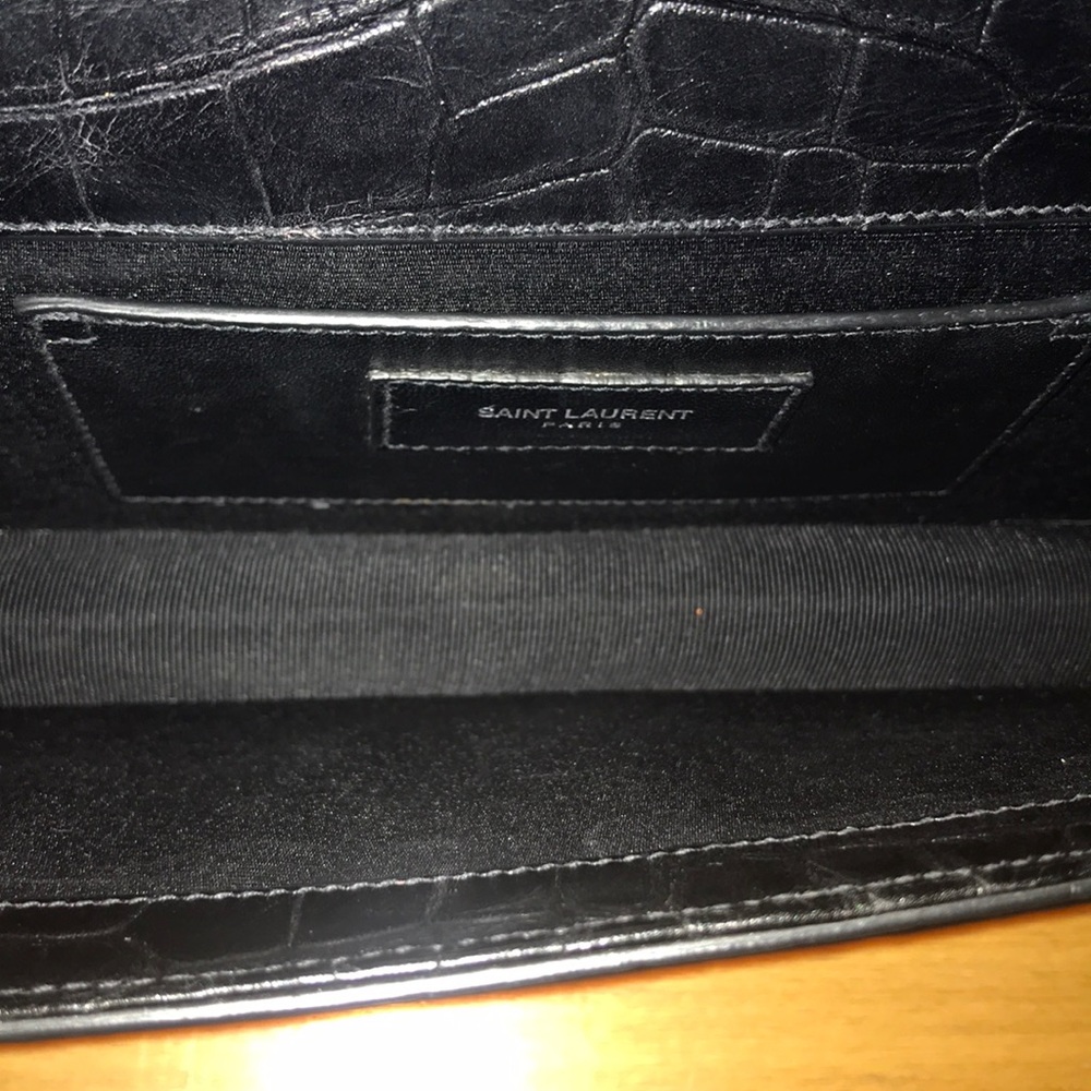 Authentic YSL crocodile embossed black clutch bag - Picture 6 of 8
